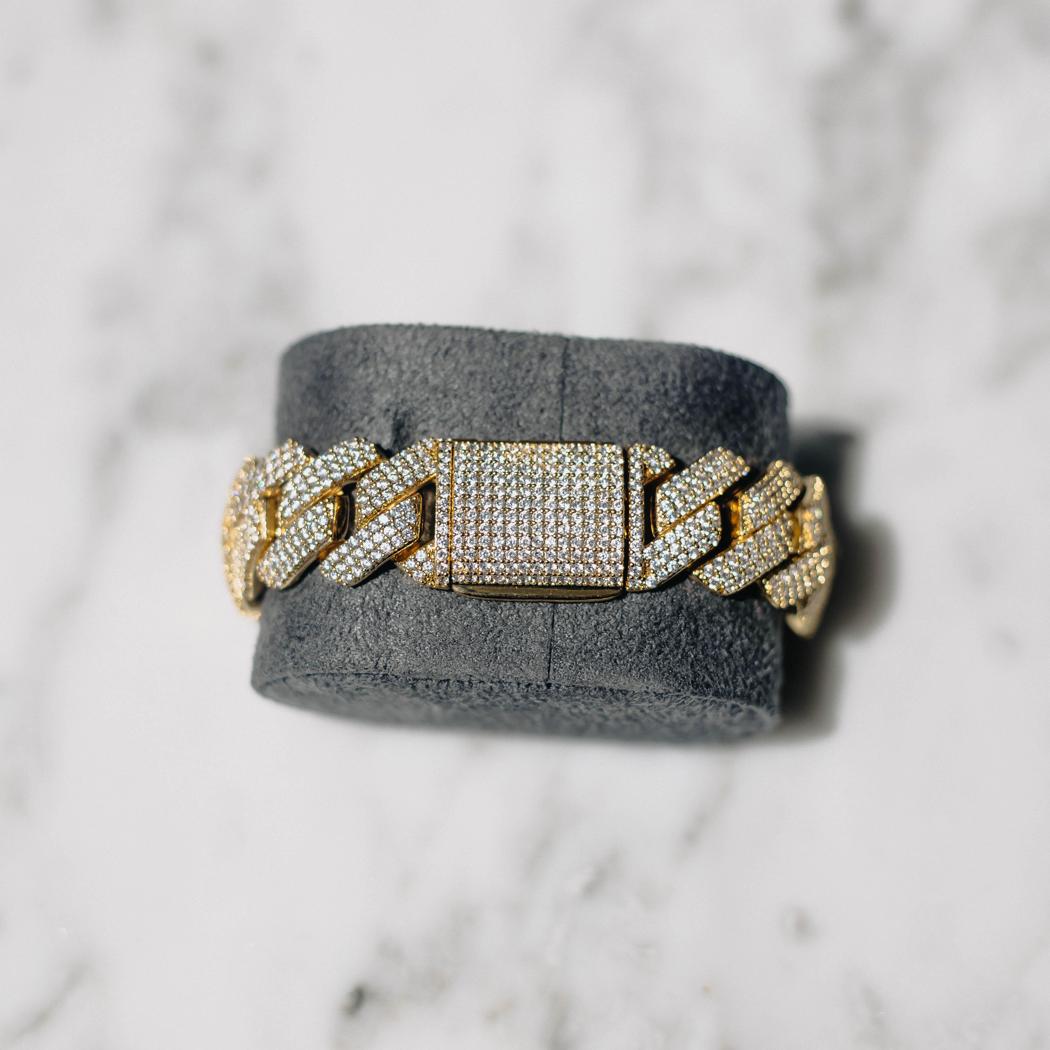 19mm Prong Cuban Bracelet Gold - Image 4