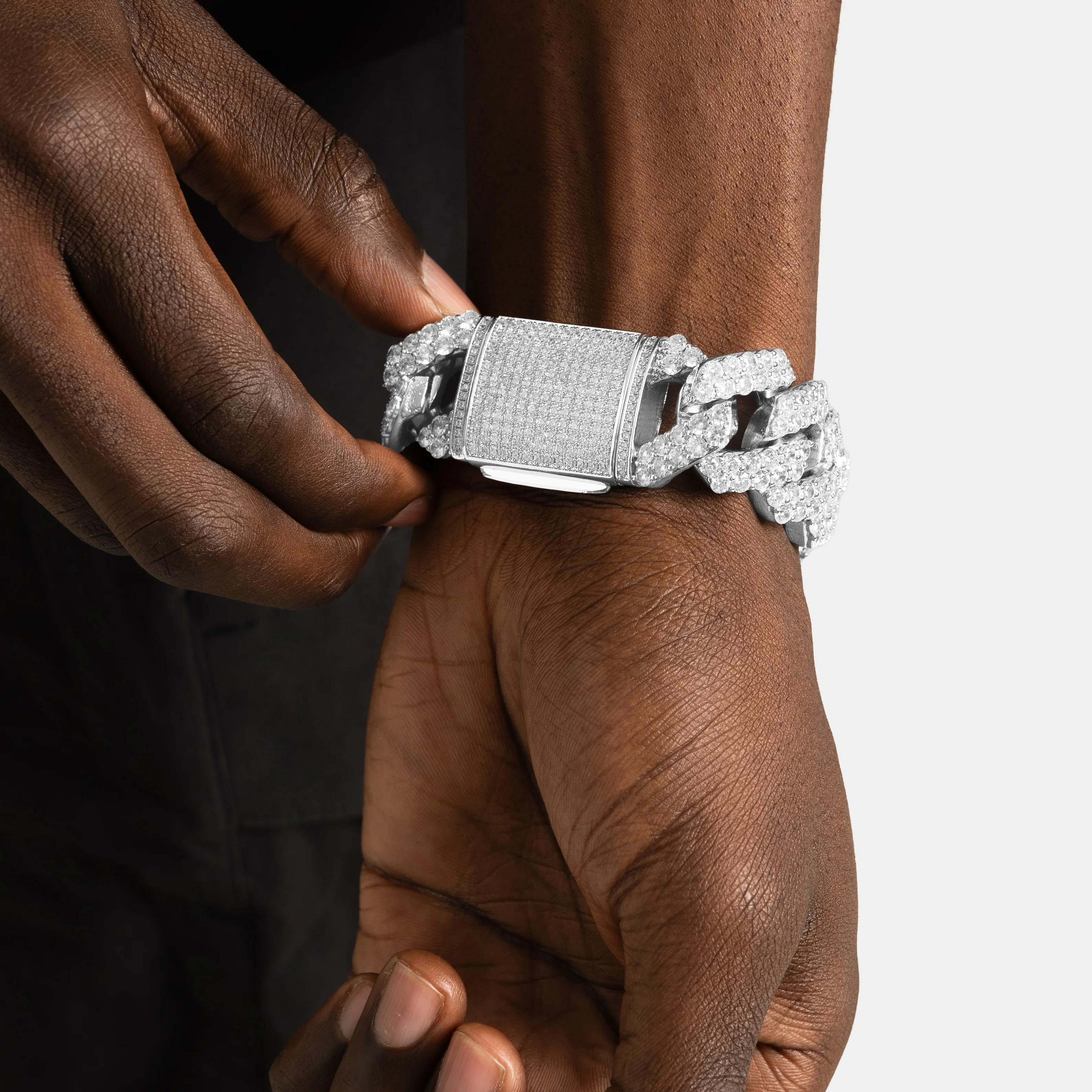 25mm Prong Cuban Bracelet - Image 2
