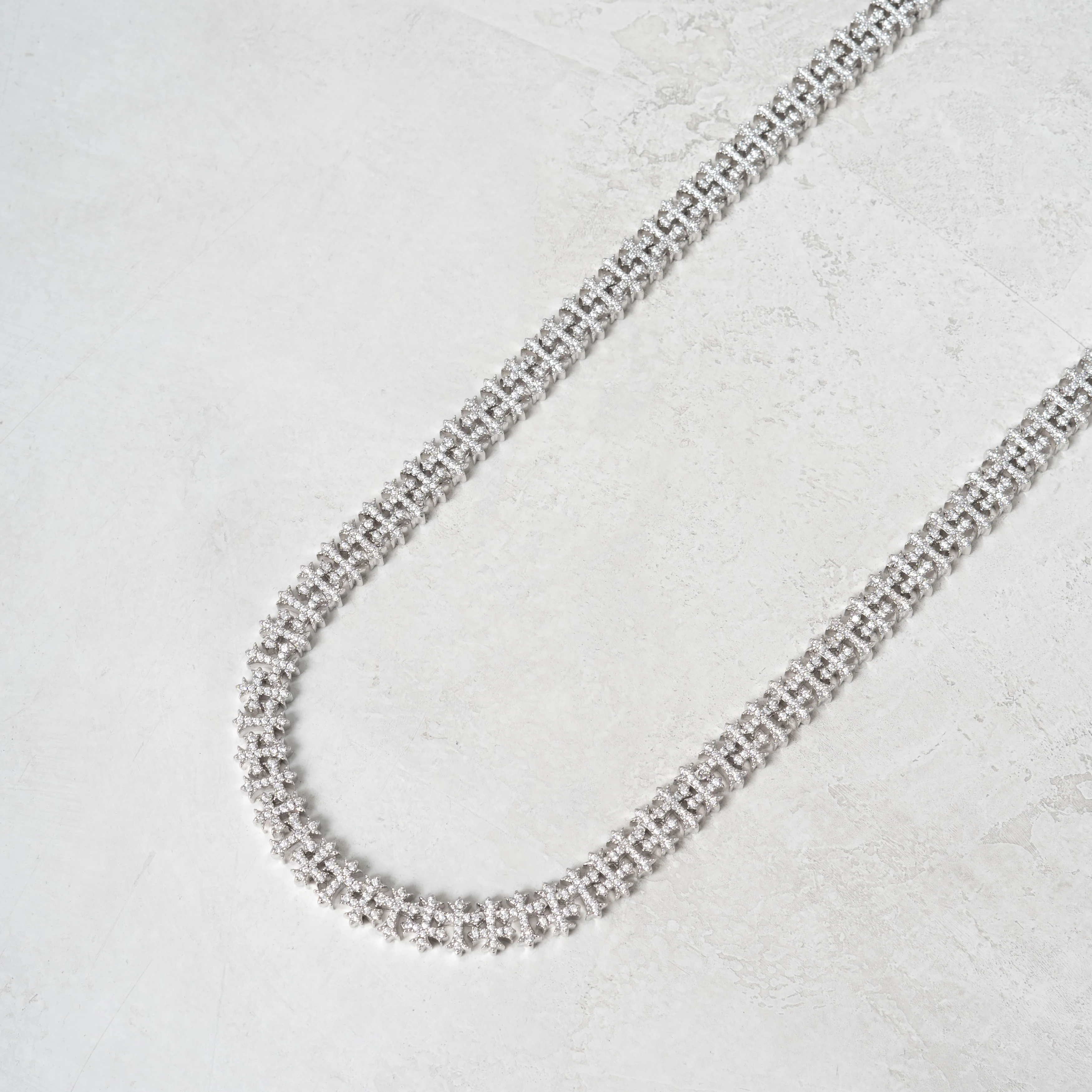 Iced Cross Pattern Chain - Image 3