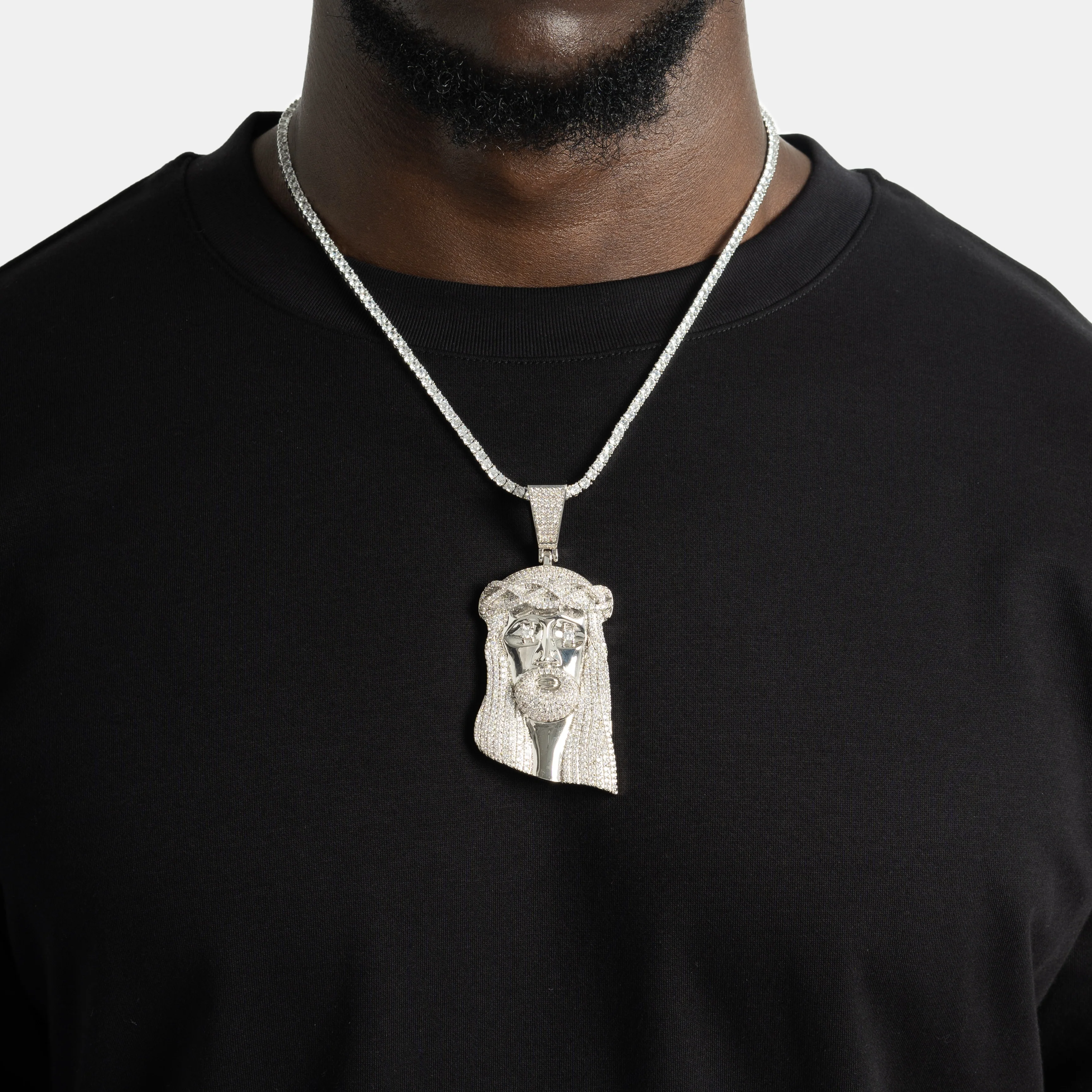 Large Jesus Pendant - Image 3