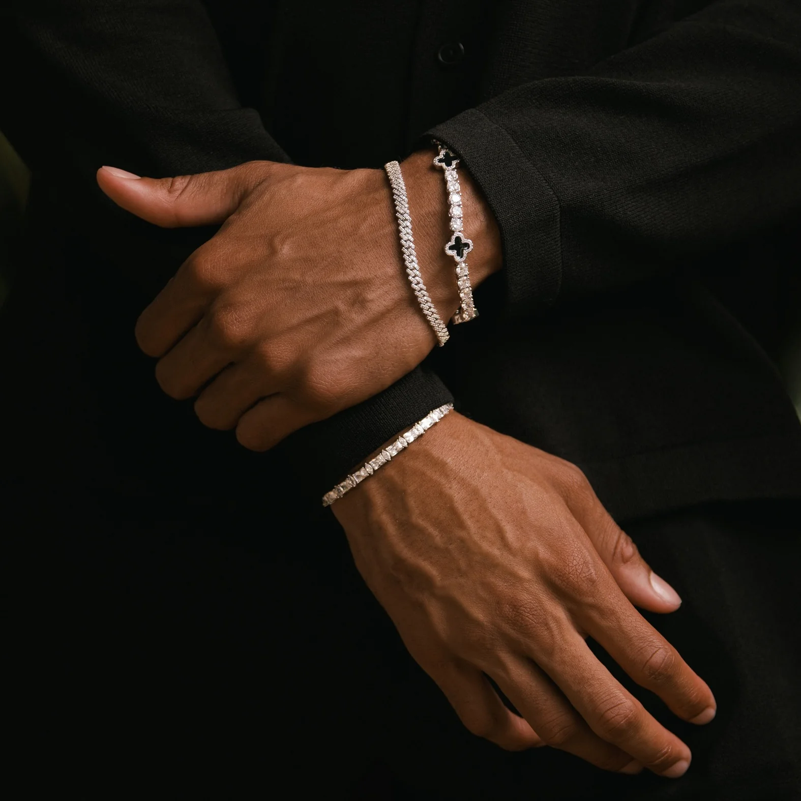 Black Clover Tennis Bracelet - Image 4