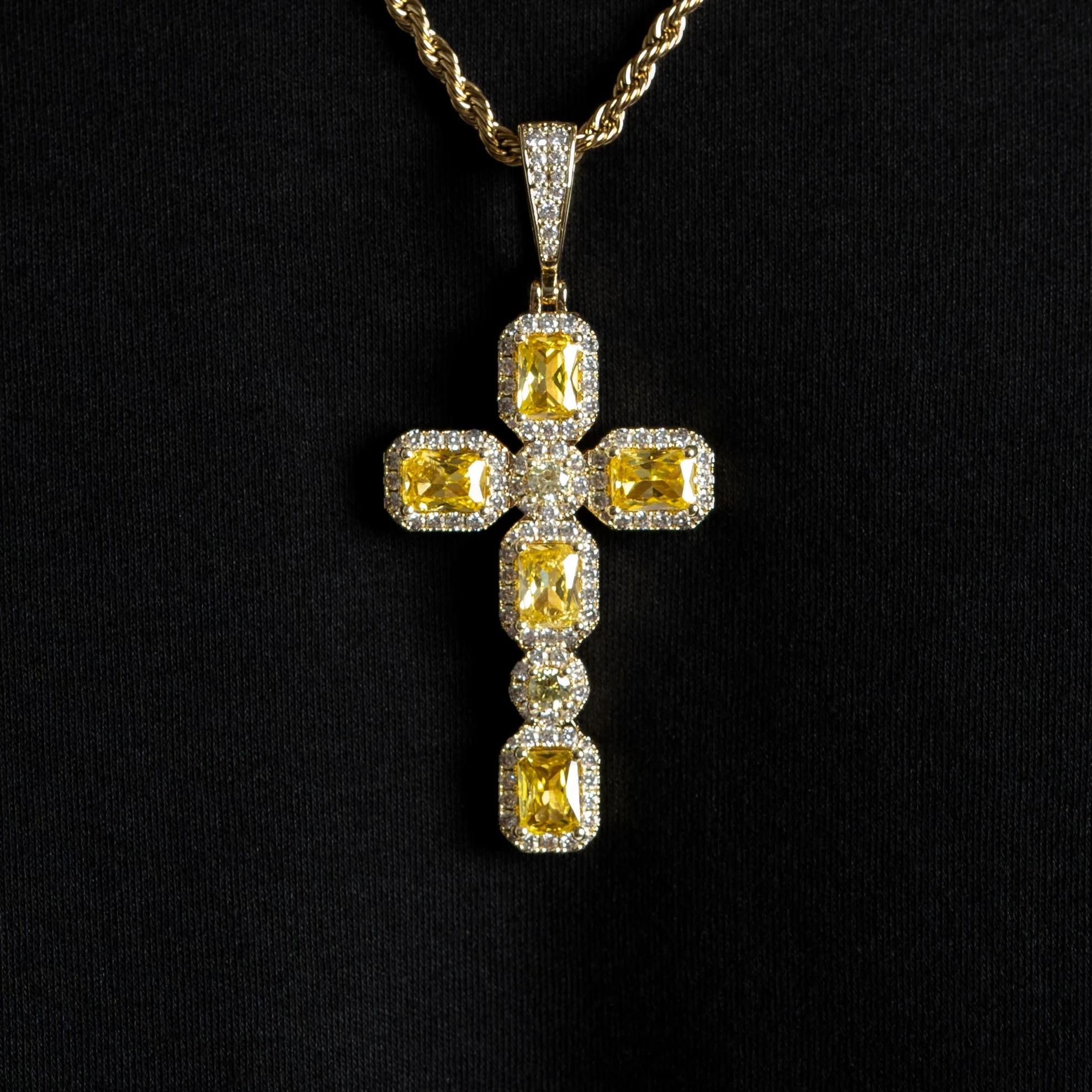 Canary Cluster Cross Pendant Gold