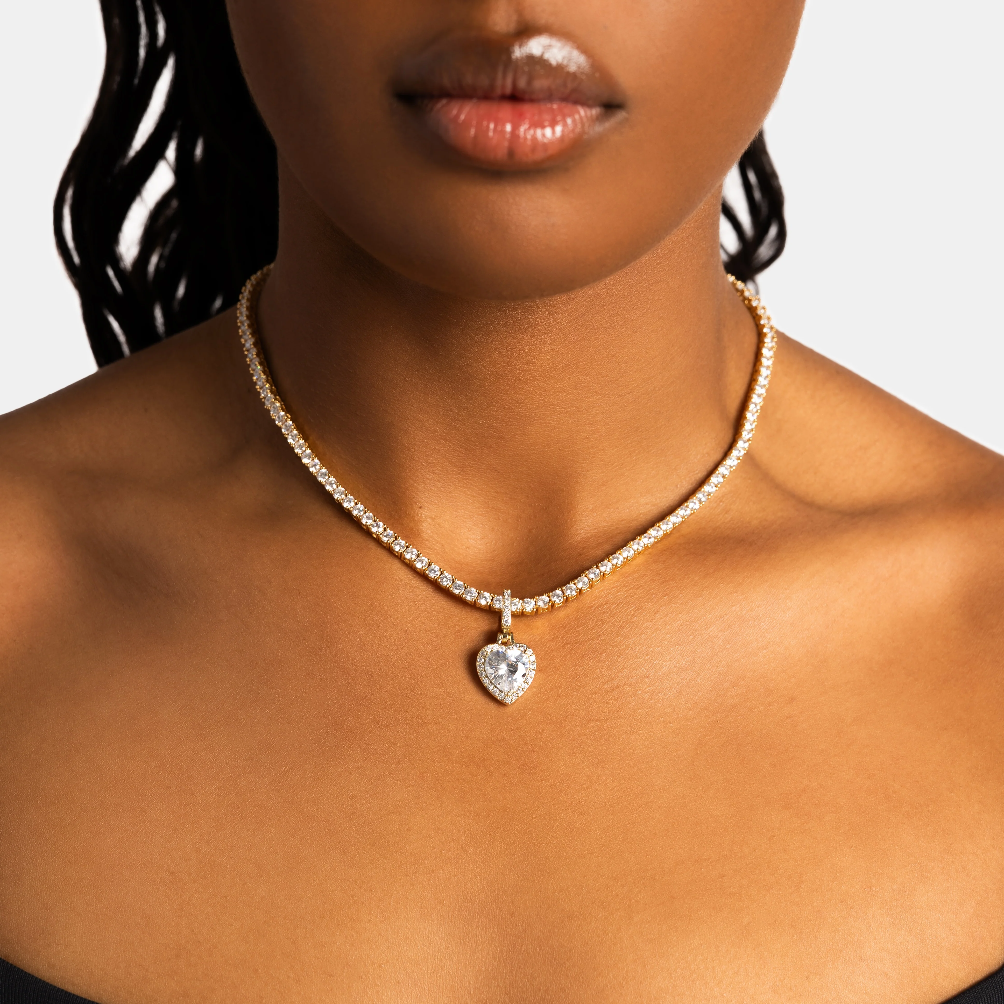 Clustered Heart Cut Pendant Gold - Image 4