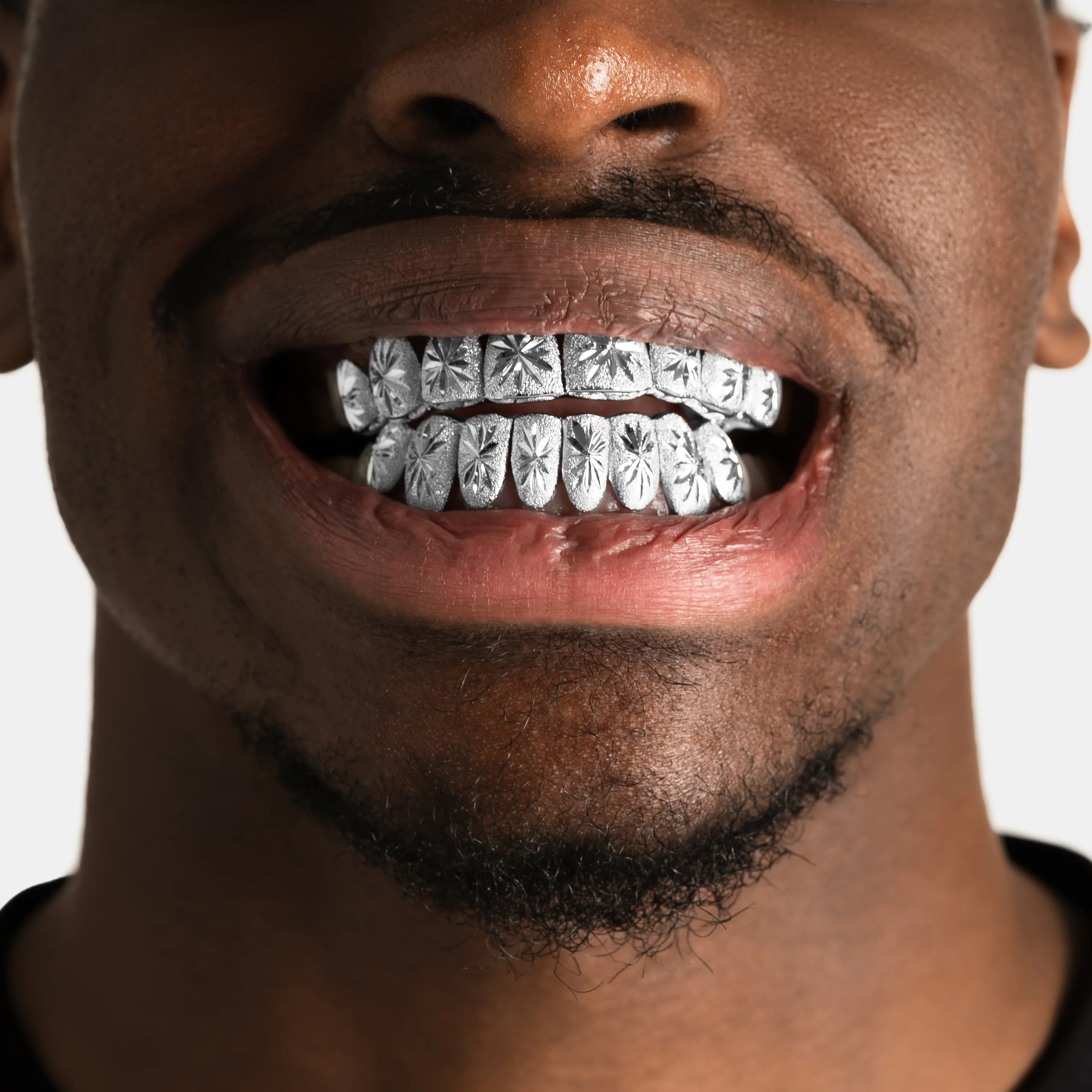 Custom Sunburst Cuts Grillz - Image 4