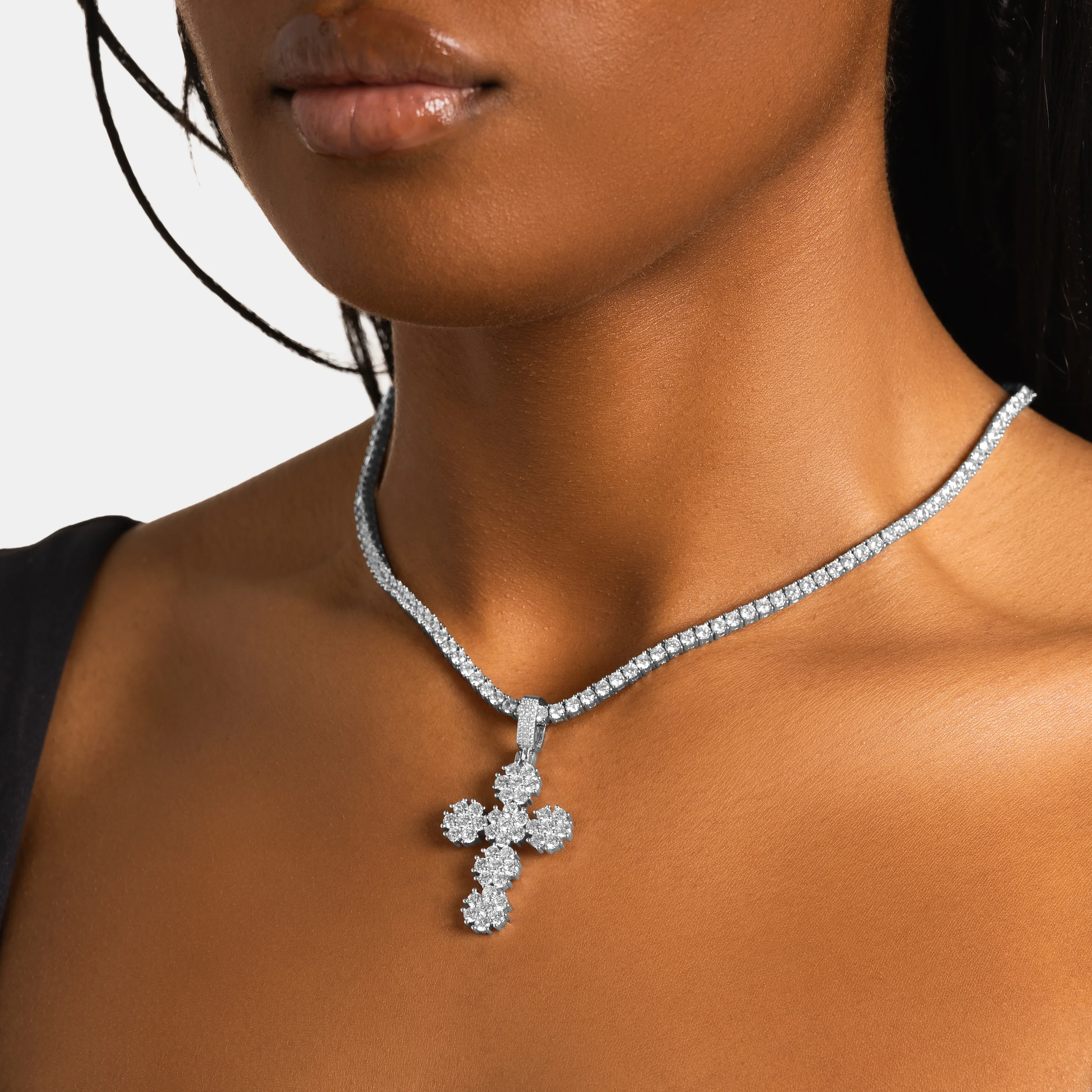 Daisy Cross Pendant - Image 2