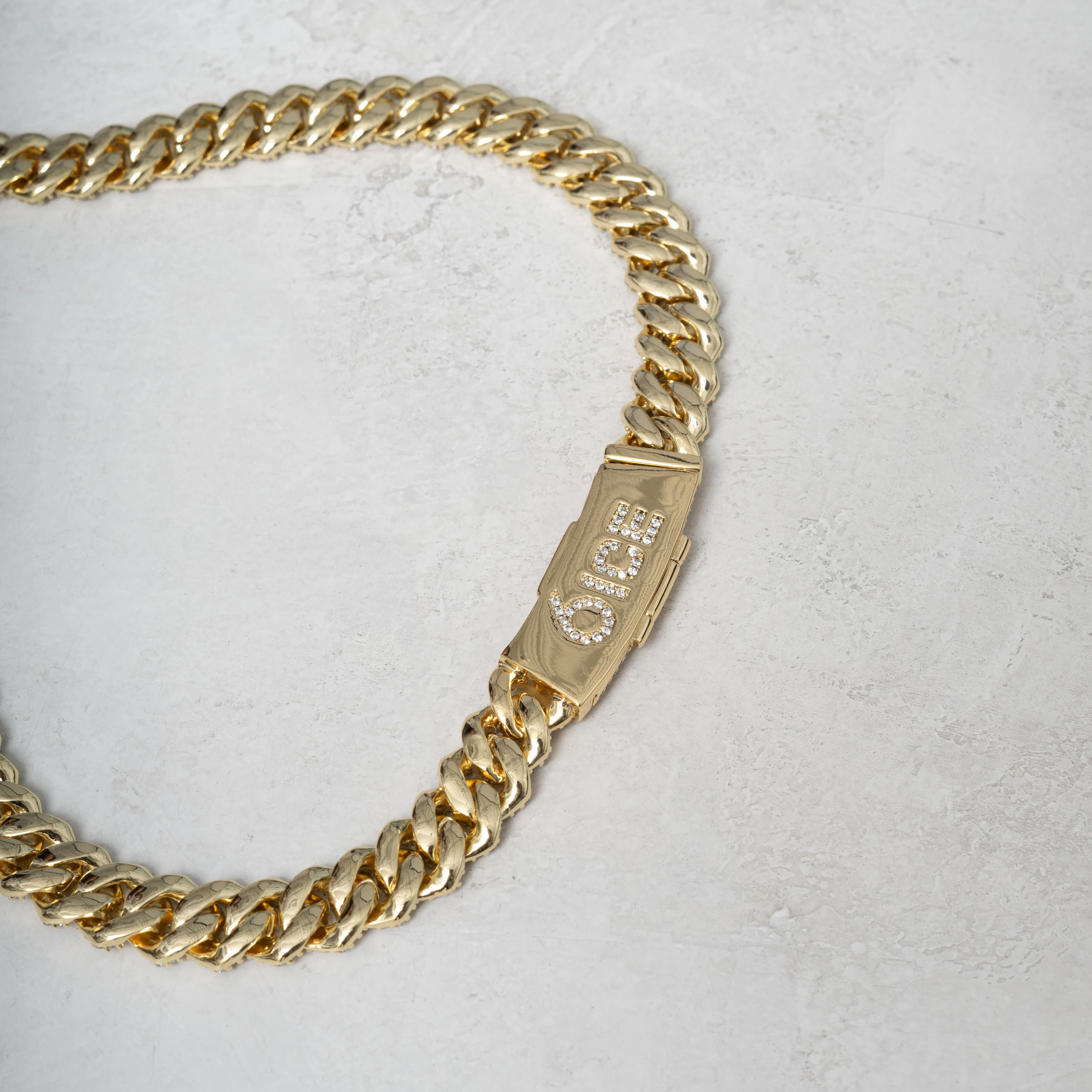 12mm Prong Cuban Chain Gold - Image 4